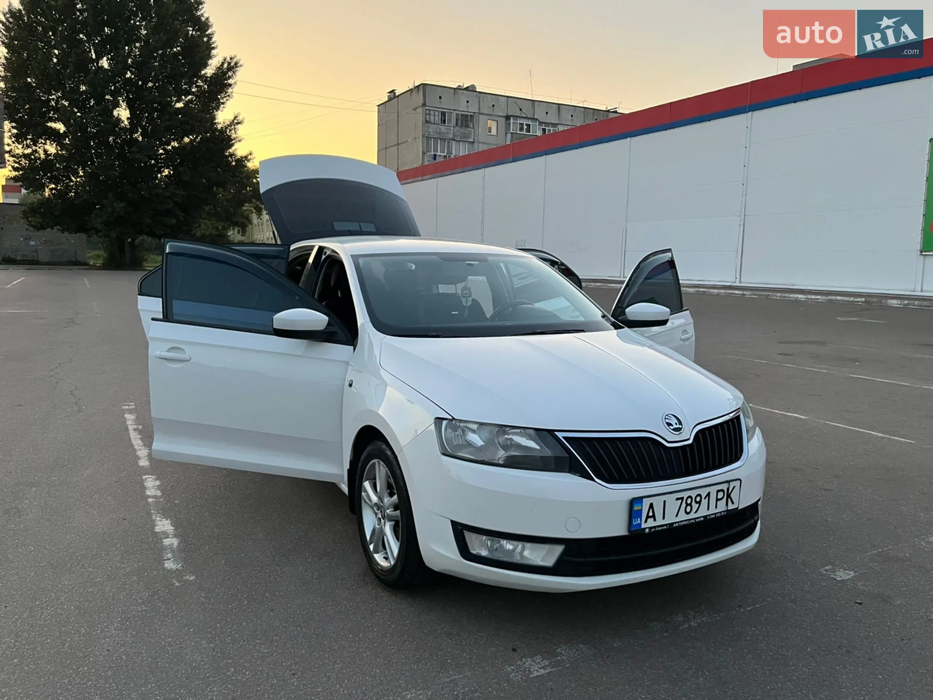 2013 Skoda Rapid - мініатюра 2