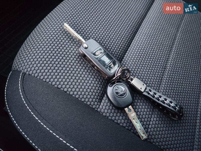 Хэтчбек Skoda Rapid 2015 в Виннице