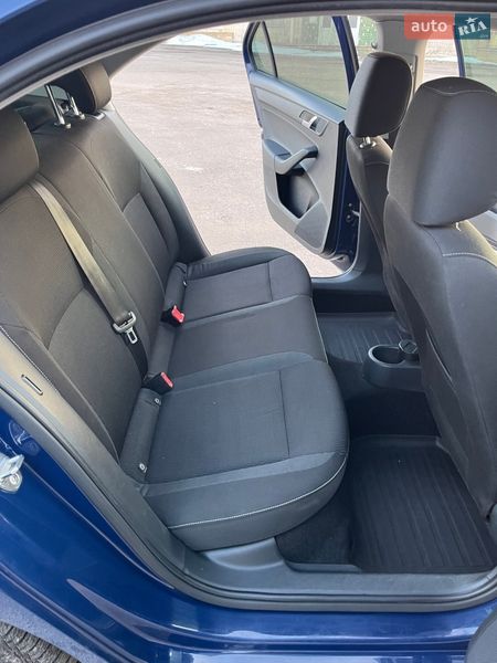 Лифтбек Skoda Rapid 2015 в Киеве