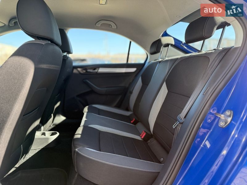 Лифтбек Skoda Rapid 2018 в Киеве