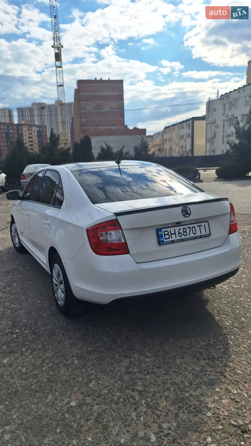 2015 Skoda Rapid - мініатюра 3