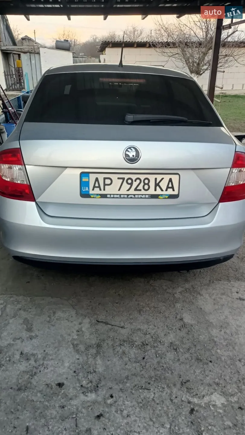 2014 Skoda Rapid - мініатюра 4