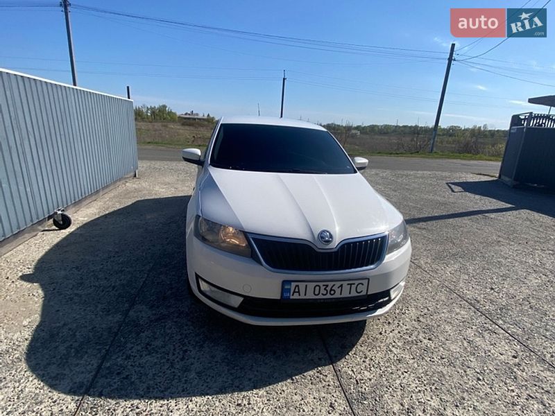 Лифтбек Skoda Rapid 2015 в Барышевке