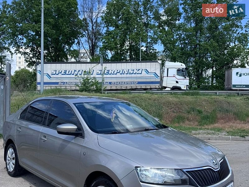 Лифтбек Skoda Rapid 2013 в Полтаве