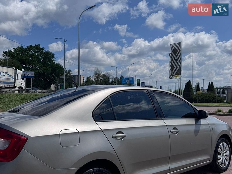 Лифтбек Skoda Rapid 2013 в Полтаве