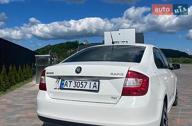 Лифтбек Skoda Rapid 2013 в Долине