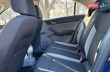 Лифтбек Skoda Rapid 2013 в Харькове