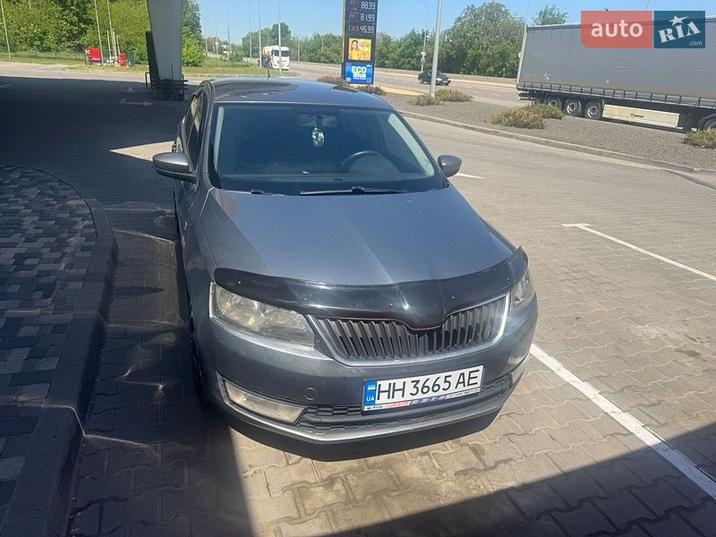 Лифтбек Skoda Rapid 2013 в Одессе фото Лифтбек Skoda Rapid 2013 в Одессе