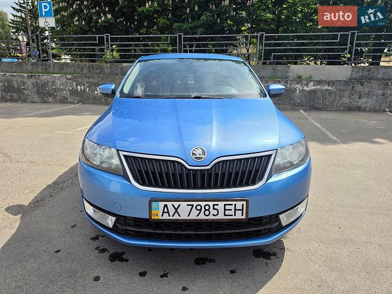 Лифтбек Skoda Rapid 2013 в Тернополе