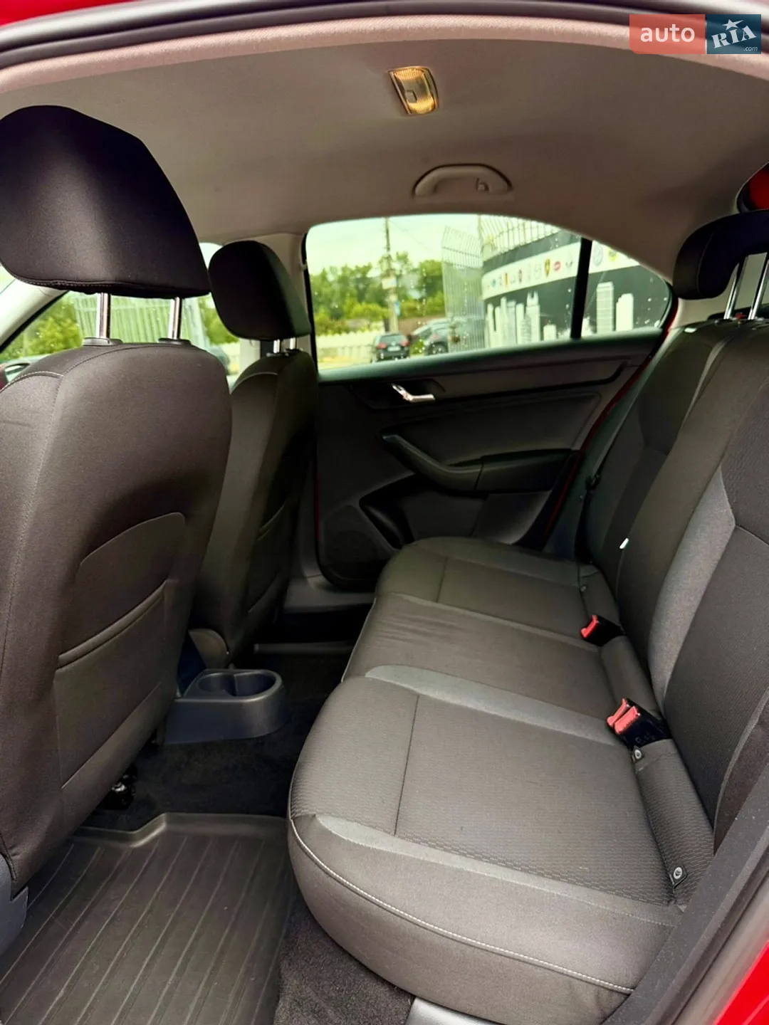 2014 Skoda Rapid - мініатюра 11
