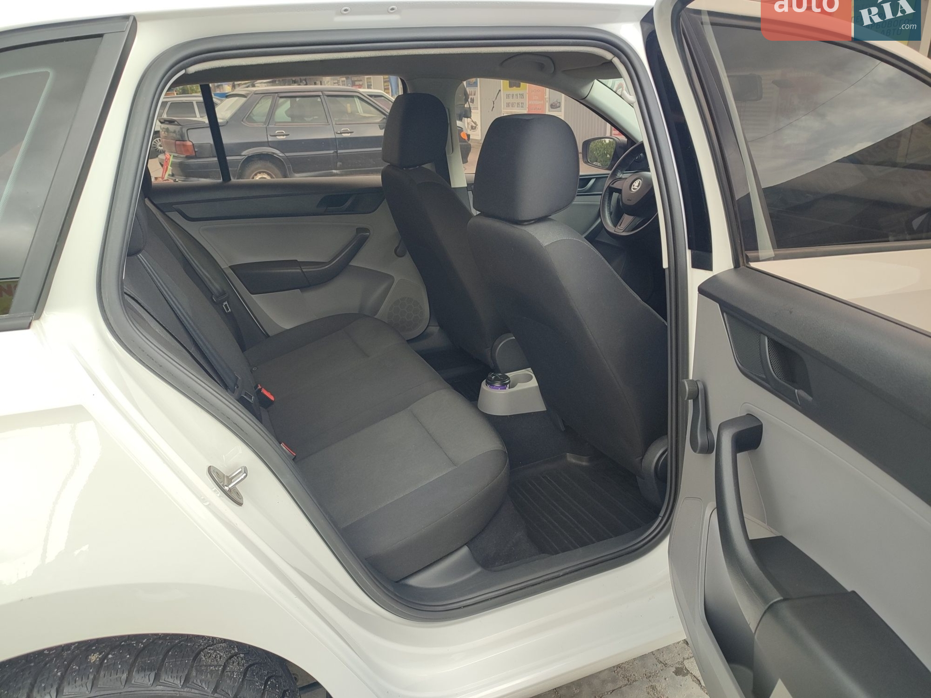 2015 Skoda Rapid - мініатюра 12