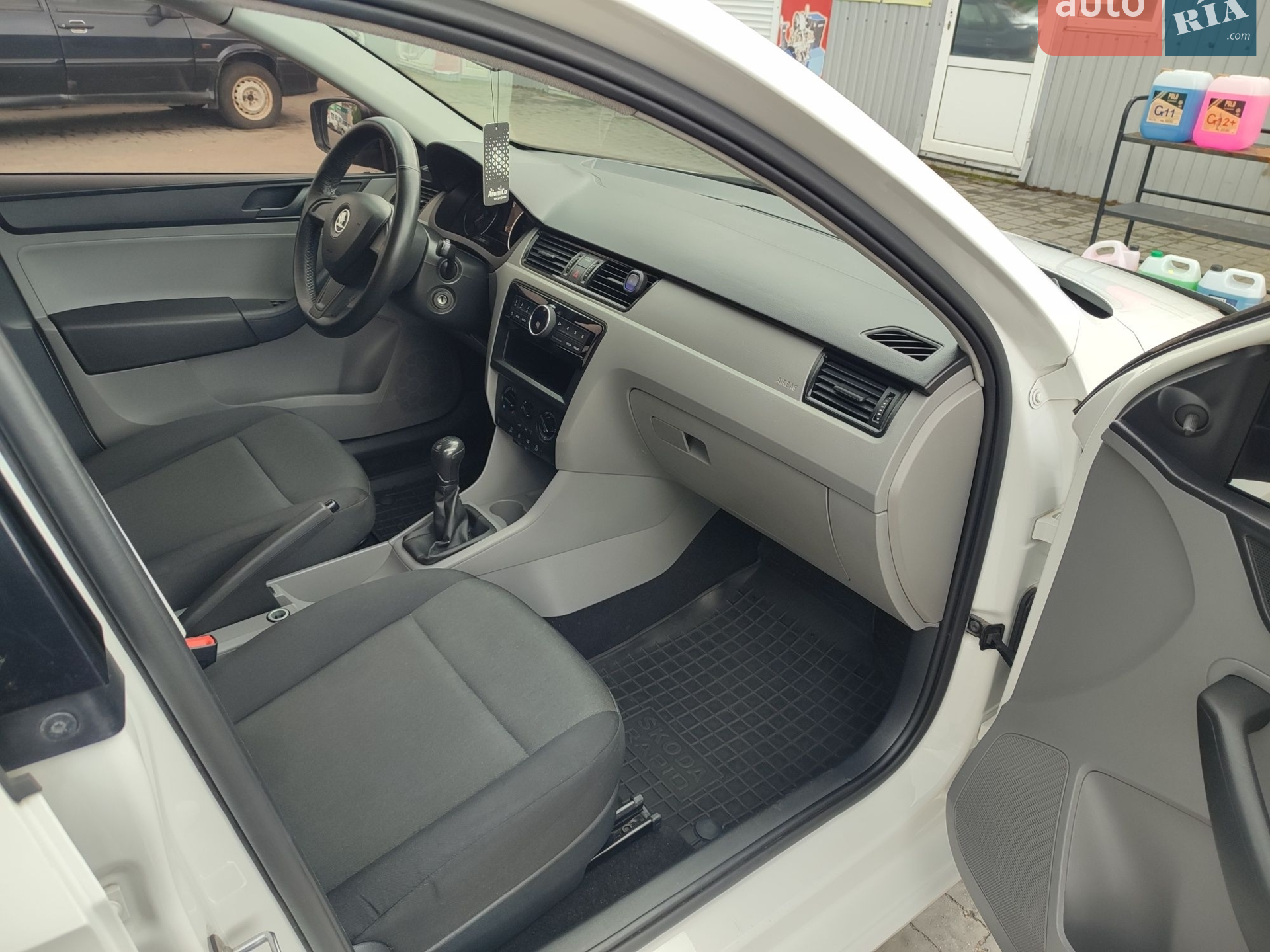 2015 Skoda Rapid - мініатюра 14