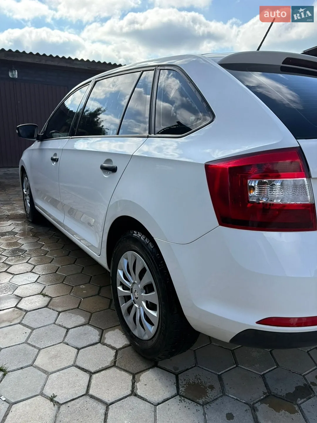 2015 Skoda Rapid - мініатюра 10
