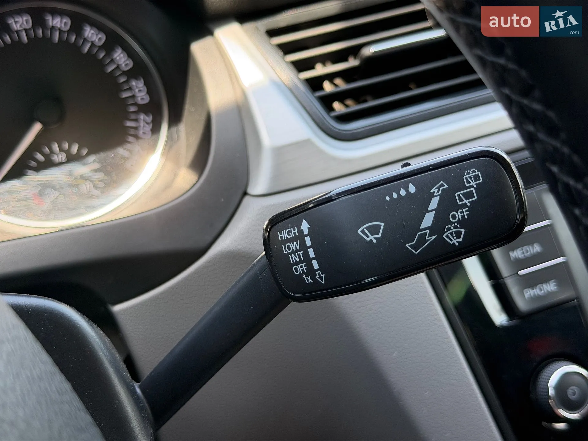 2015 Skoda Rapid - мініатюра 49