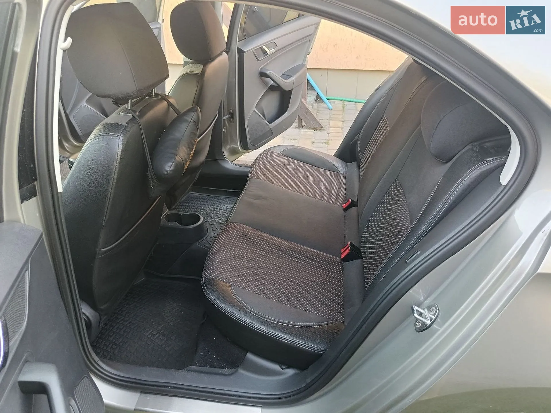 2013 Skoda Rapid - мініатюра 26