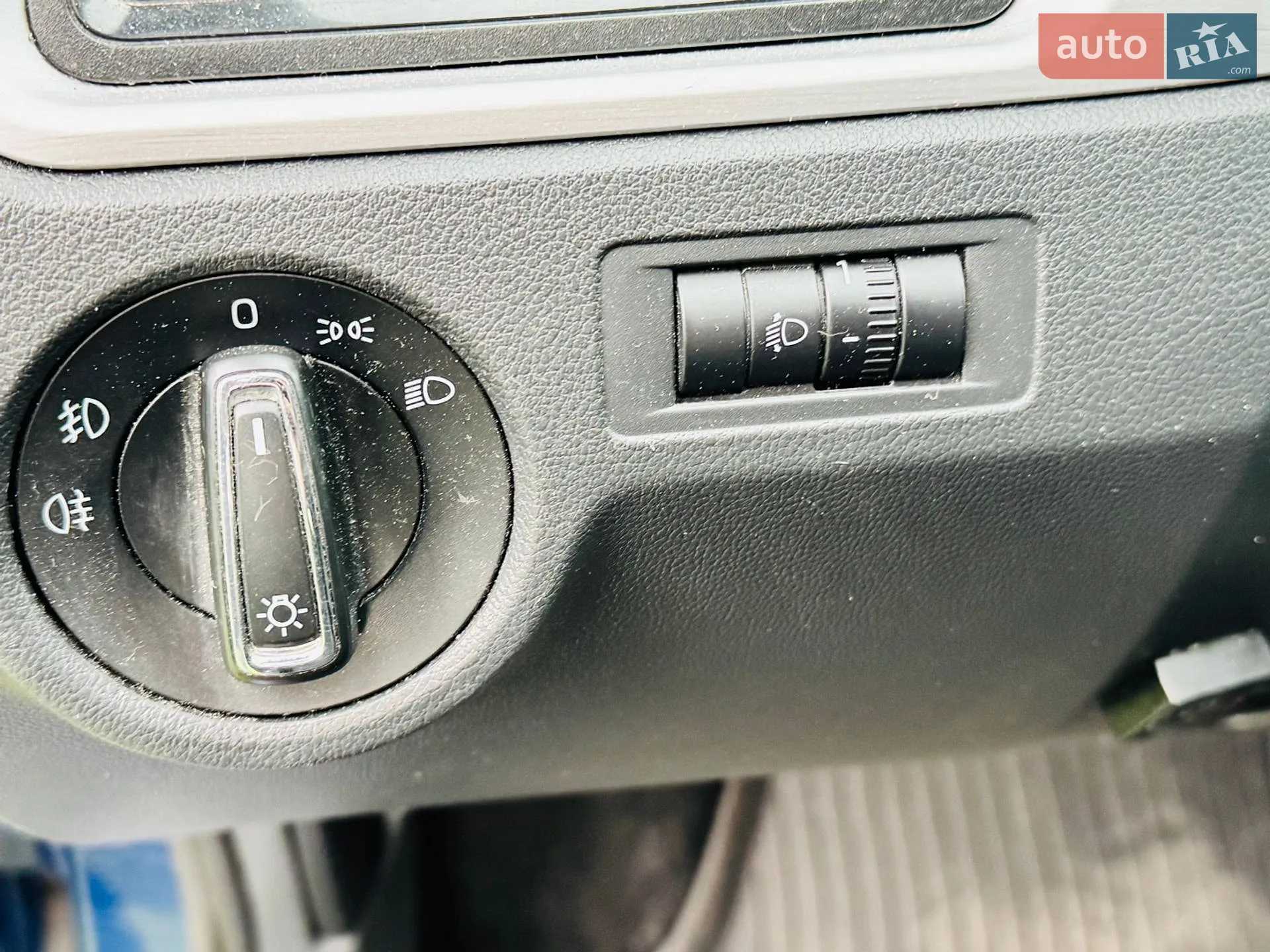 2015 Skoda Rapid - мініатюра 14