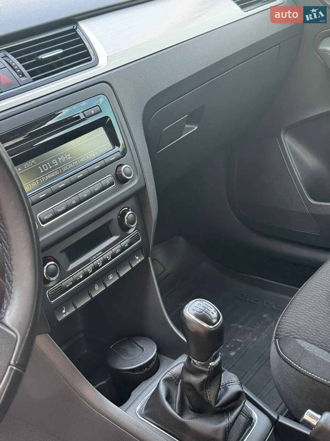 2013 Skoda Rapid - мініатюра 12