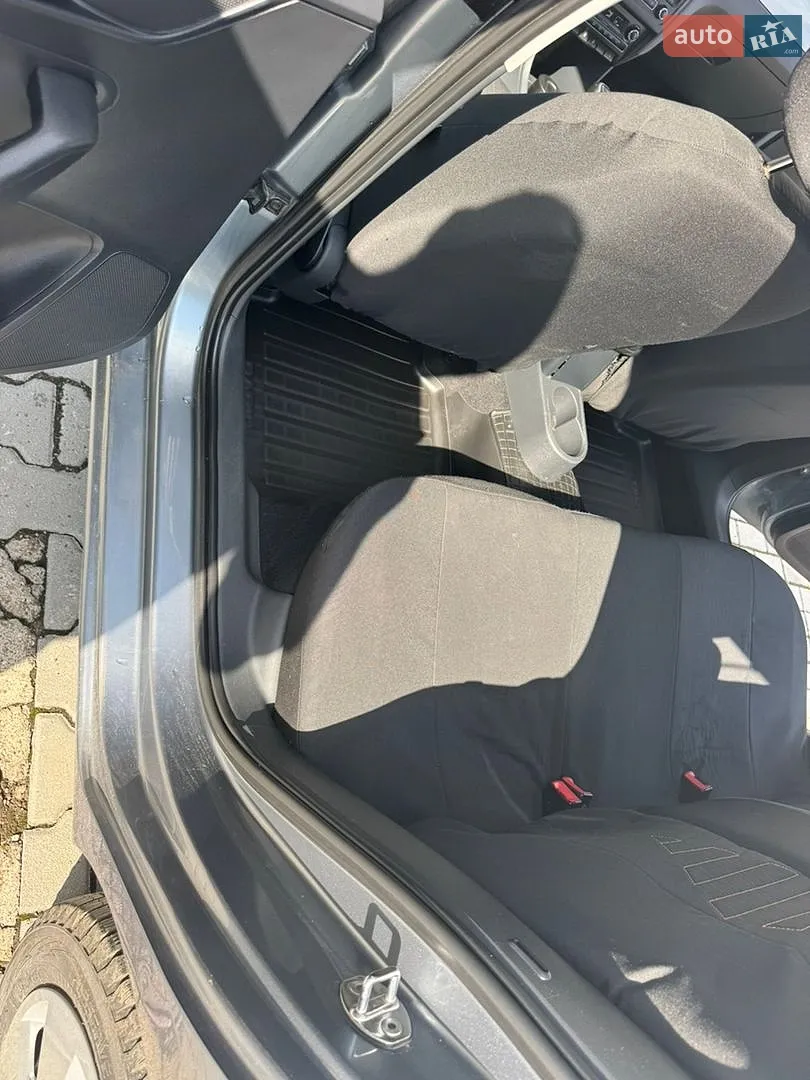 2013 Skoda Rapid - мініатюра 7