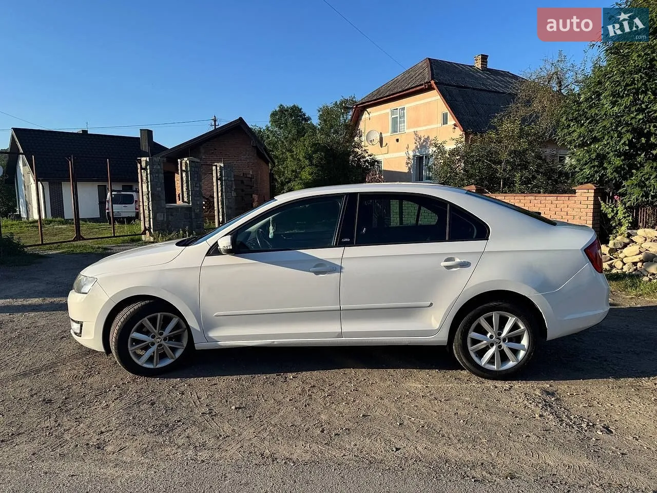 2015 Skoda Rapid - мініатюра 24