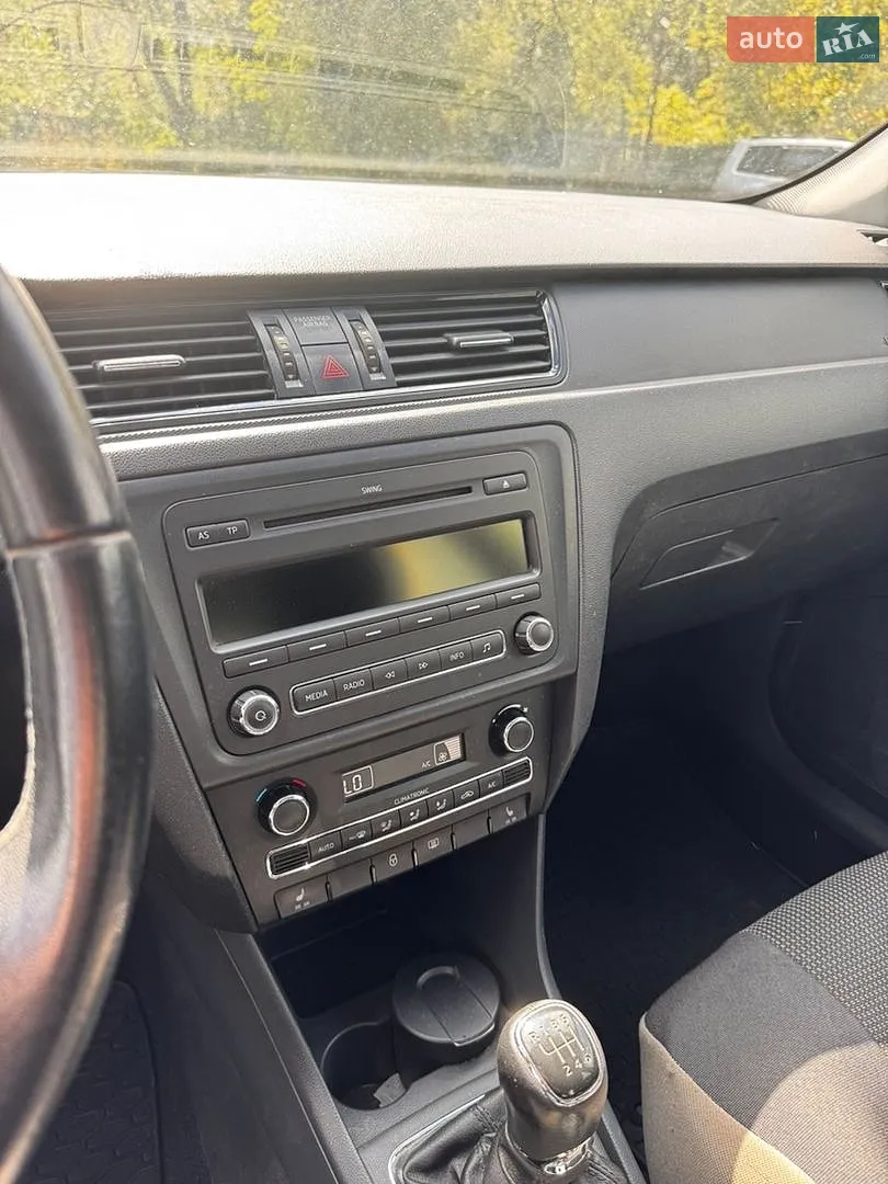 2013 Skoda Rapid - мініатюра 7