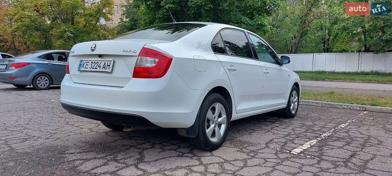 2013 Skoda Rapid - мініатюра 4