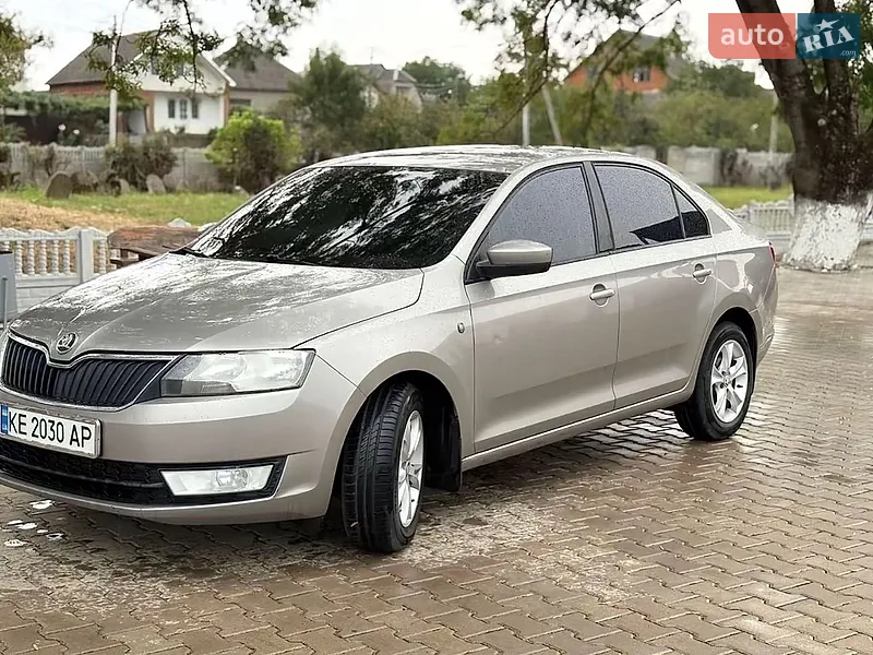 Skoda Rapid 2013