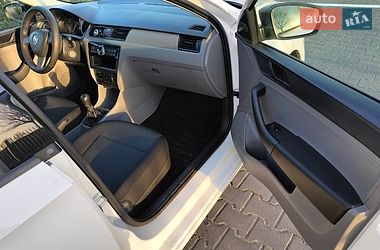 Хэтчбек Skoda Rapid 2015 в Луцке