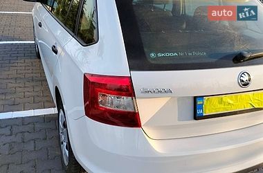 Хэтчбек Skoda Rapid 2015 в Луцке