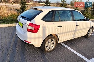 Хэтчбек Skoda Rapid 2015 в Луцке