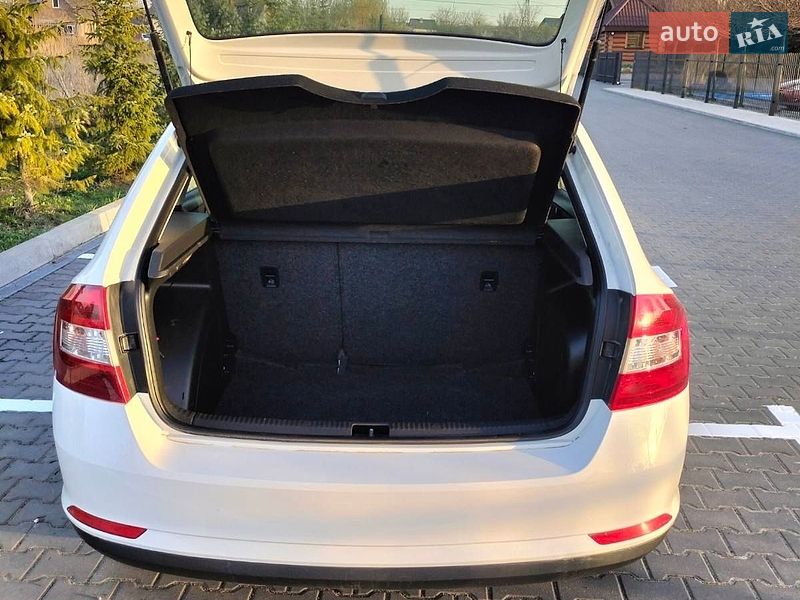 Хэтчбек Skoda Rapid 2015 в Луцке