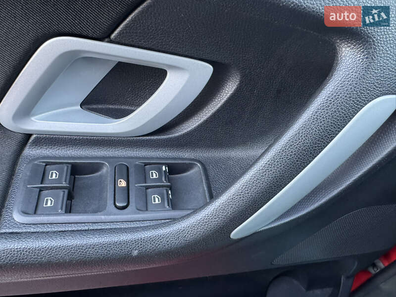 Мінівен Skoda Roomster Scout 2008 в Луцьку