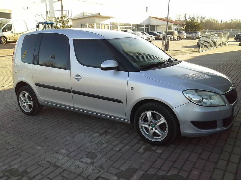 Минивэн Skoda Roomster 2010 в Львове