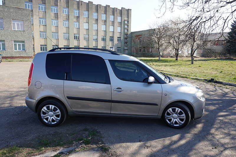 Універсал Skoda Roomster 2009 в Самборі