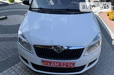 Универсал Skoda Roomster 2011 в Нововолынске