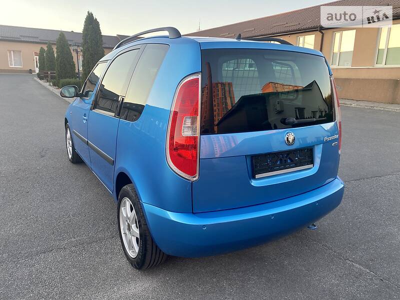 Хэтчбек Skoda Roomster 2010 в Днепре