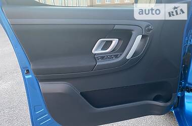 Хетчбек Skoda Roomster 2010 в 