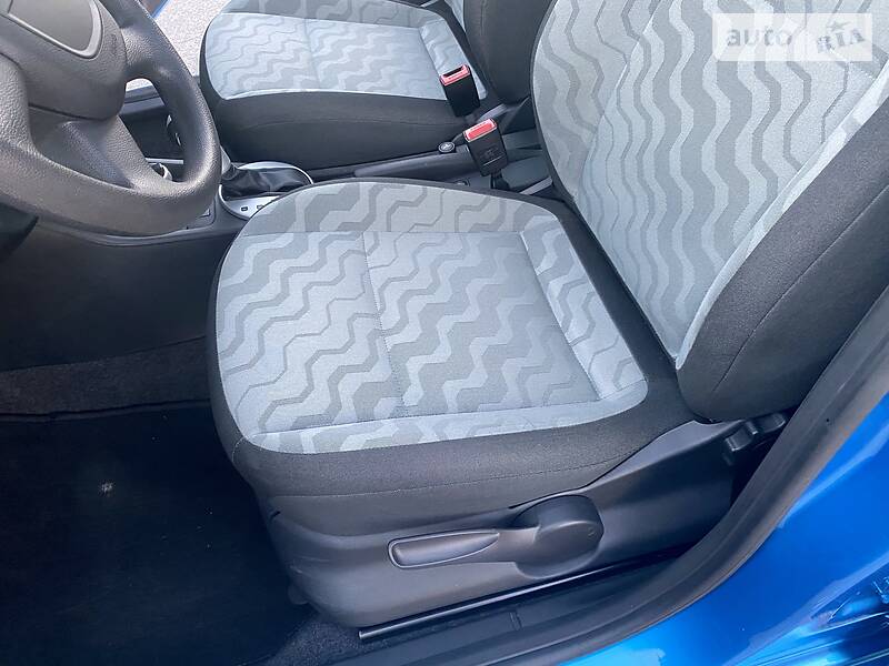 Хэтчбек Skoda Roomster 2010 в Днепре