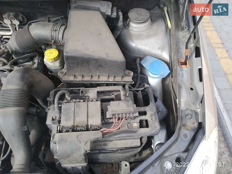 Микровэн Skoda Roomster 2009 в Любешове