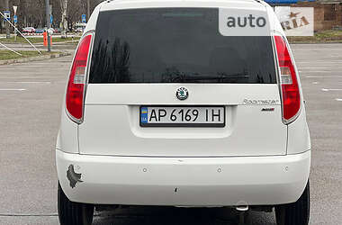 Микровэн Skoda Roomster 2011 в Запорожье