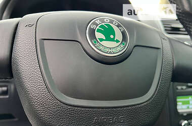 Микровэн Skoda Roomster 2011 в Запорожье