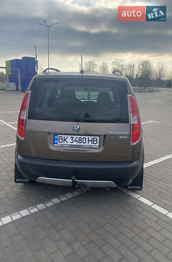 Мікровен Skoda Roomster 2011 в Дубні