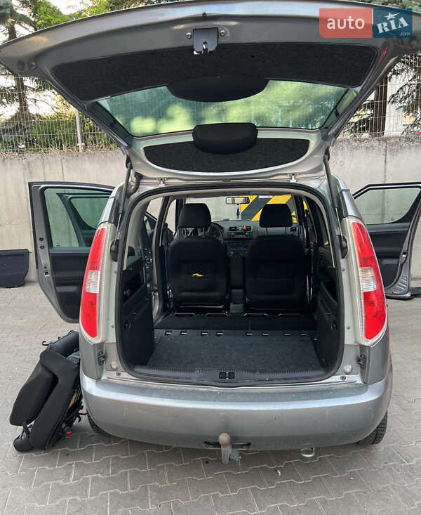 Микровэн Skoda Roomster 2010 в Ровно