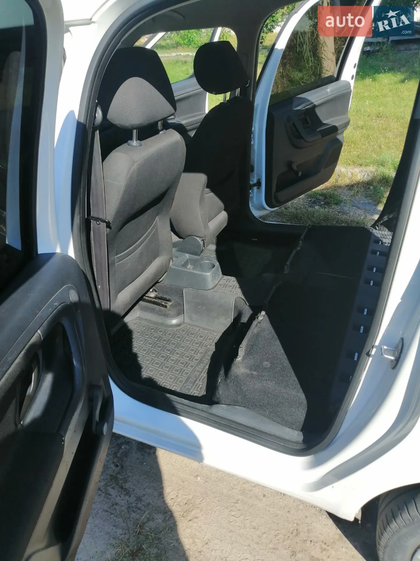 2010 Skoda Roomster - мініатюра 15
