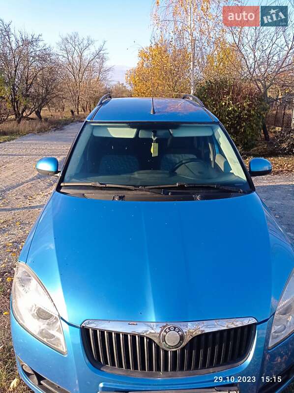 Микровэн Skoda Roomster 2008 в Днепре