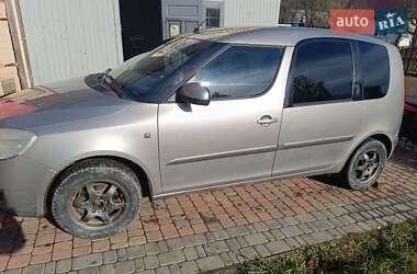 Микровэн Skoda Roomster 2006 в 