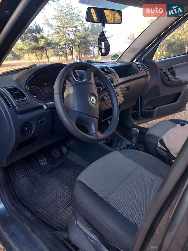 Мікровен Skoda Roomster 2009 в Павлограді