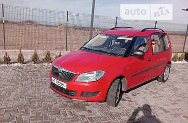 Микровэн Skoda Roomster 2011 в Хусте