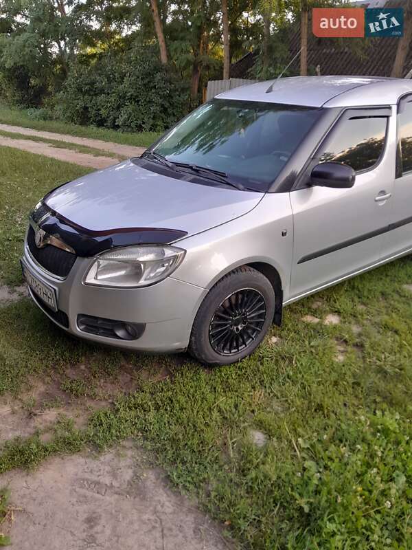 Микровэн Skoda Roomster 2008 в Харькове