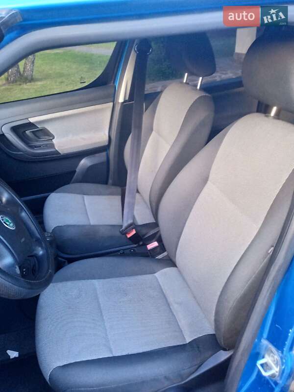 Мікровен Skoda Roomster 2009 в Білій Церкві