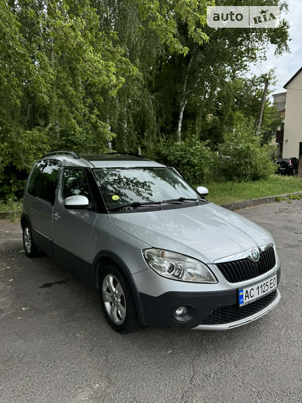 Skoda Roomster 2013